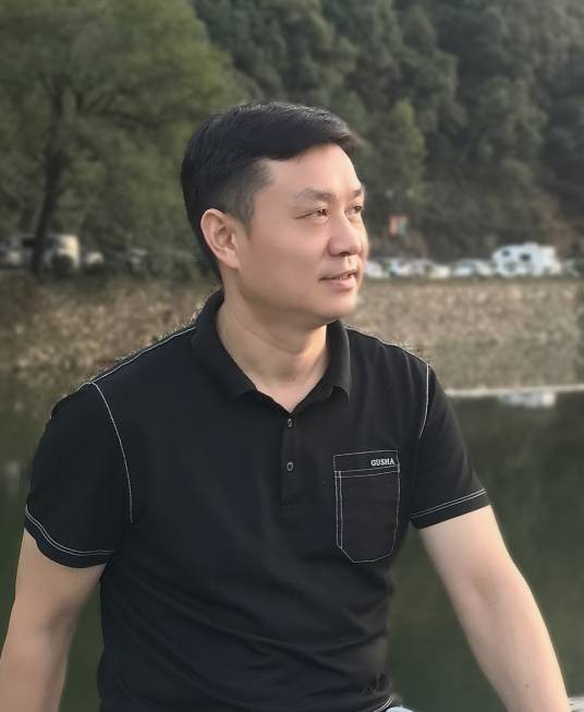 黄斌(江西省陶瓷艺术大师)