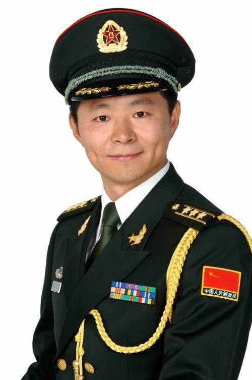 王宏伟(中国男高音歌唱家,天津音乐学院院长、中国音乐家协会理事)