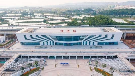 仲恺站(中国广东省惠州市境内铁路车站)