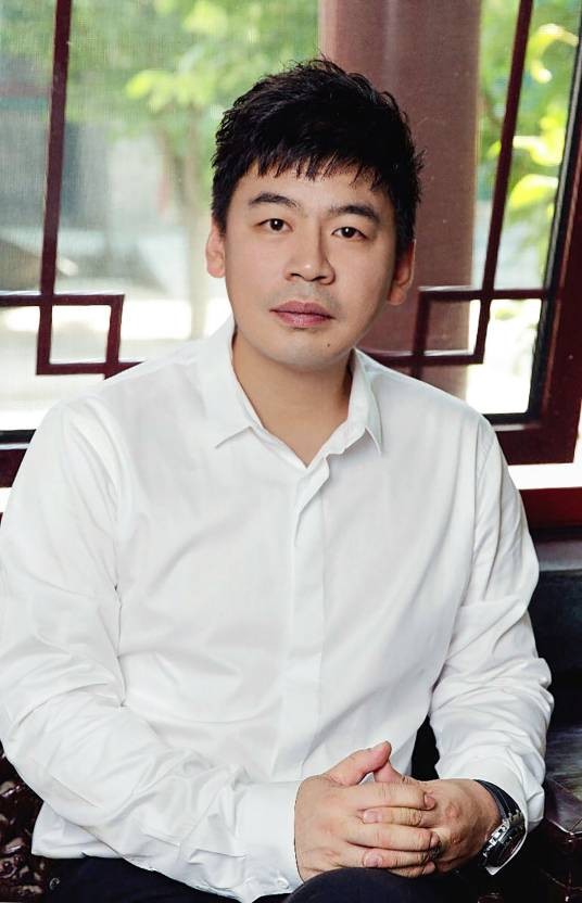刘兵(华传文化CEO)