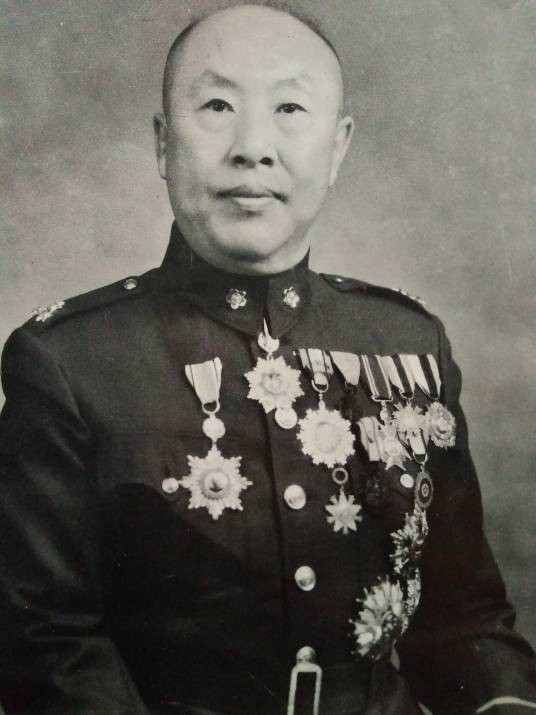 邹作华