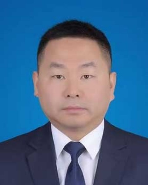 谢伟(四川省泸州市叙永县人民政府党组成员、副县长)