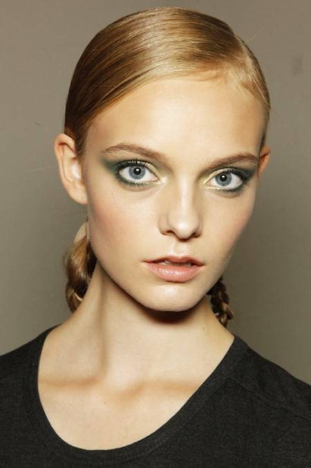 妮穆艾·斯米特