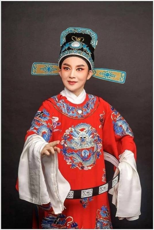 陈丽宇(中国福建省芳华越剧团演员)