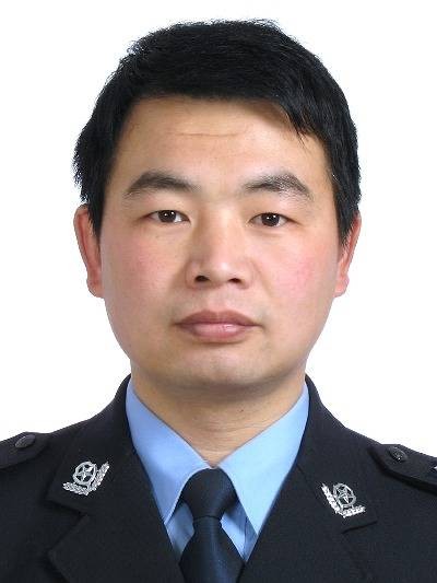 韩立群(西安市公安局临潼分局纪委书记、副督察长)