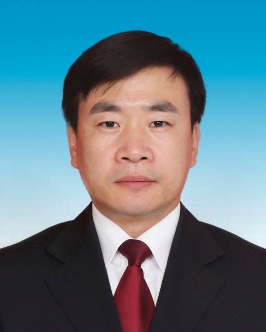 卢小兵（浙江省宁波市象山县人民政府副县长、县委政法委副书记、公安局党委书记、局长）