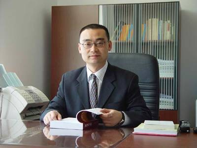 吕炜(东北财经大学原党委副书记、校长)