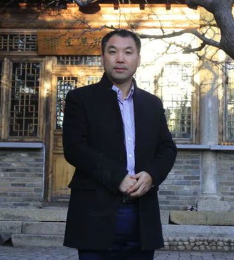 刘广远(东北大学艺术学院教授、博士生导师)
