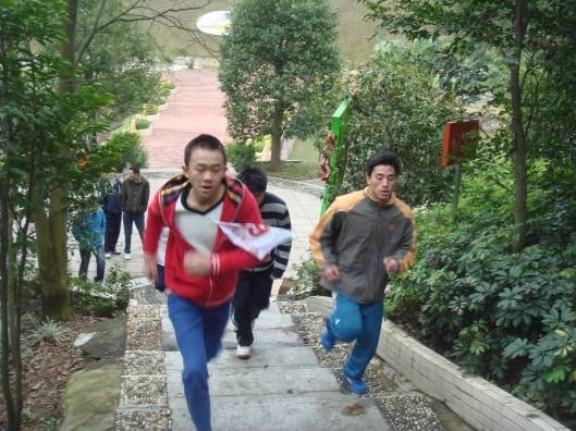 杨屋村（广东东莞市大岭山镇下辖村）