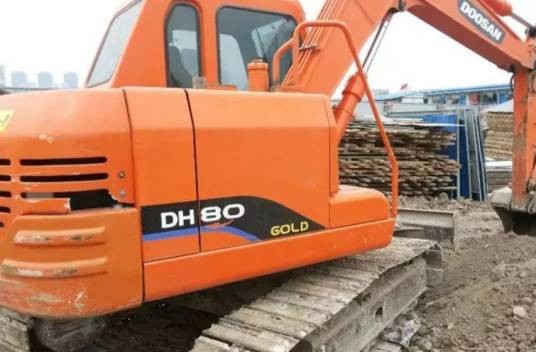 斗山DH80GOLD挖掘机
