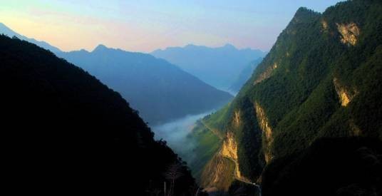 八大公山