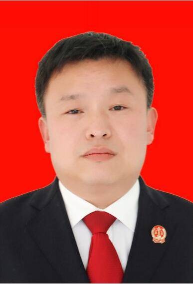 王迅（随县人民法院党组书记、院长）
