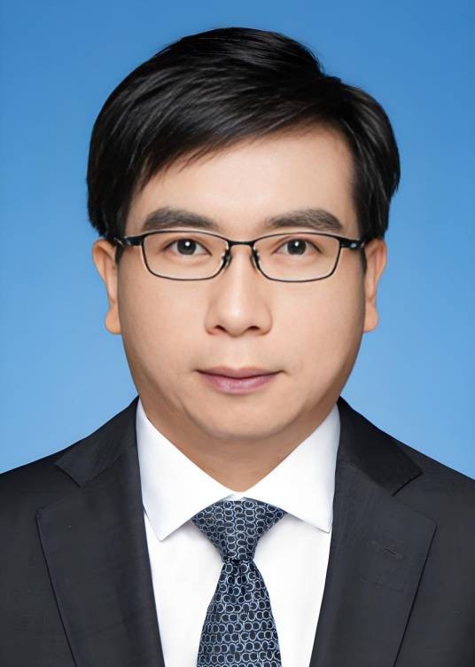 王志伟（同济大学环境科学与工程学院院长）
