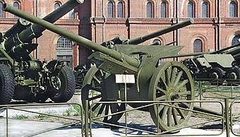 前苏联陆军F-19式1933型师属76.2mm野战炮