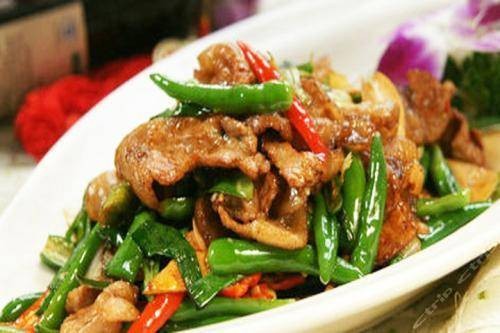青辣椒炒肉