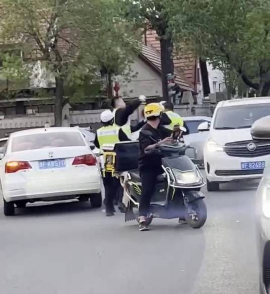 4·17天津交警互殴事件