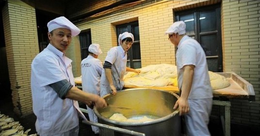秋林大面包（大列巴）制作技艺