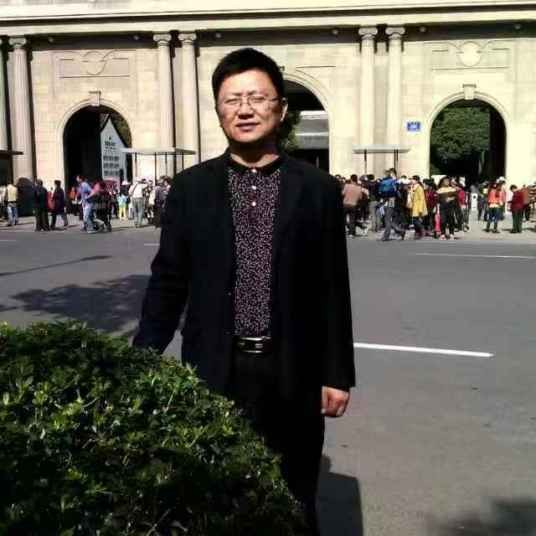 张河清（中国书法家协会会员）