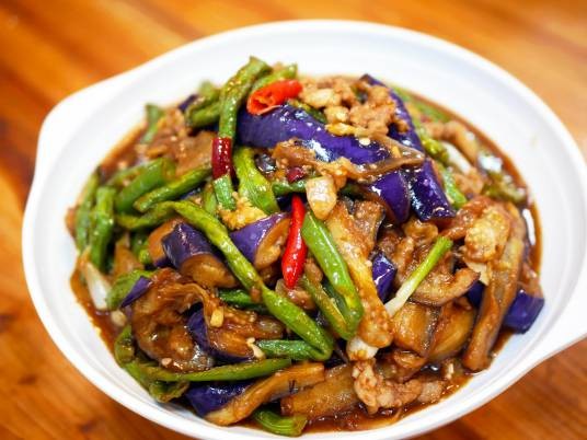豆角炖茄子