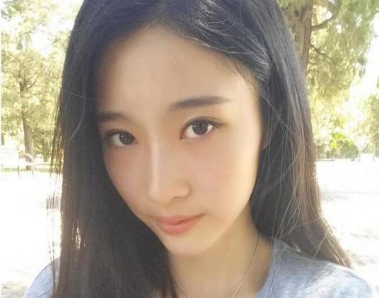 吴映蝶