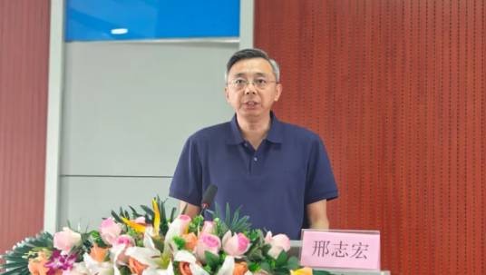 邢志宏（石家庄市卫生健康委员会党组成员，副主任）