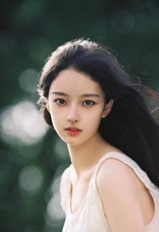杨舒伊