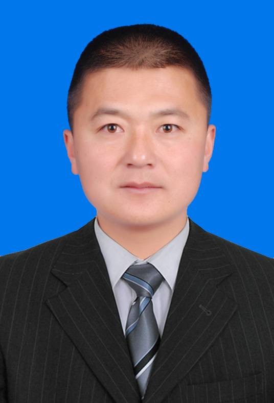 苏立明（西藏自治区日喀则市政府党组成员、秘书长、市政府机关党组书记）
