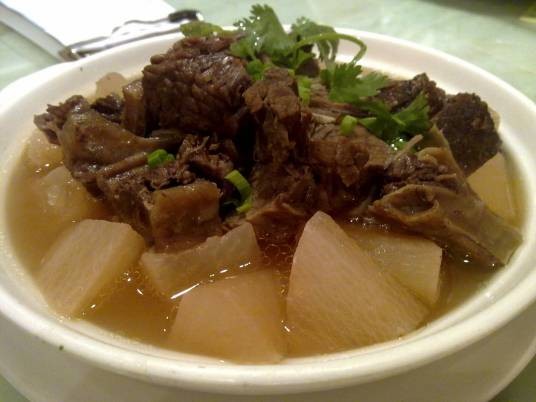 清汤牛腩
