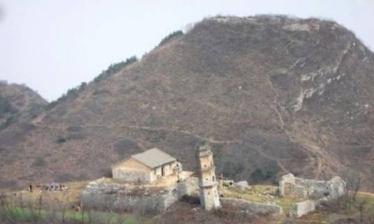 嵯峨山