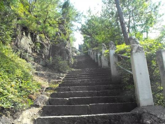 社姆山