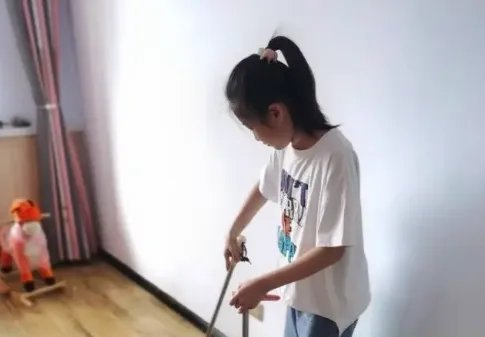 调查表明，中小学生的劳动教育脱离了日常生活，根源在哪里呢？