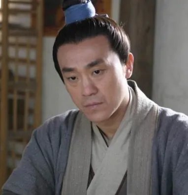 何冰主演的电视剧都有哪些？