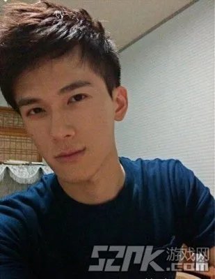 《英雄联盟LOL》S5国服第一个王者90GOD介绍