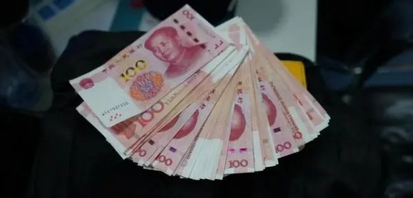 “拍黄瓜”为何会被处罚5千元?要制作凉菜销售需要办理哪些证件与手续?