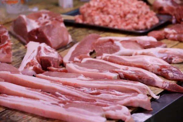 猪肉价格同比下降了44.9%,猪肉的价格是否还会继续下降?