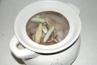 山药炖鸡汤