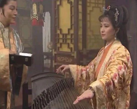 何晴四大名著角色及剧照,原来演哪一个都有故事