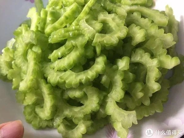苦瓜怎么做既好吃又不苦,你了解吗?试一试这4个小诀窍吧