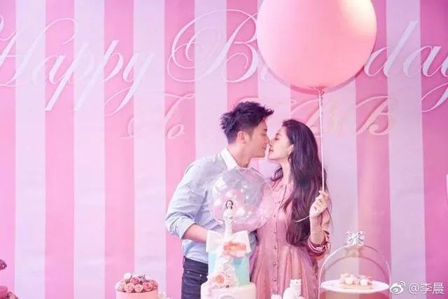 李晨向范冰冰求婚成功，你怎么看？