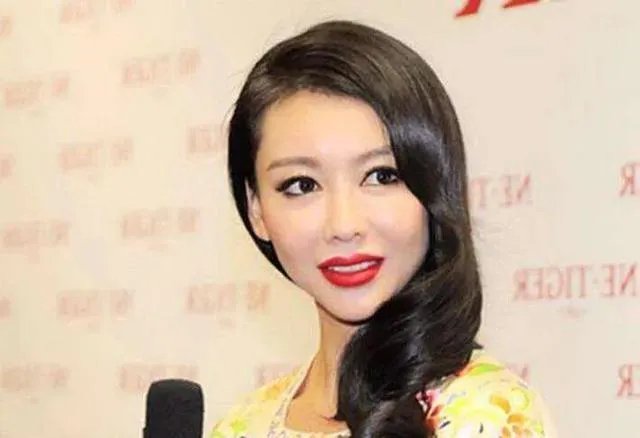 哪些女星本是天生丽质,却因整容整残了?