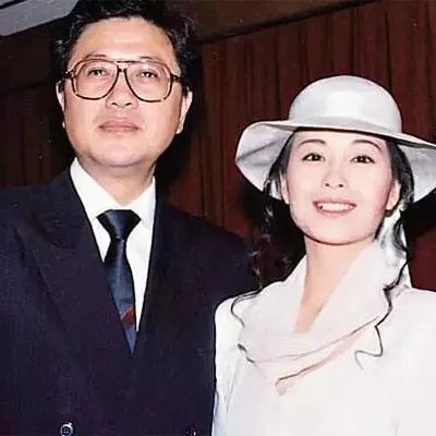 翁江培属什么的