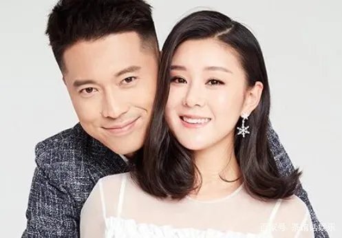 王雷和李小萌相恋七年,大学浪漫求婚,低调的明星夫妻你怎么看?