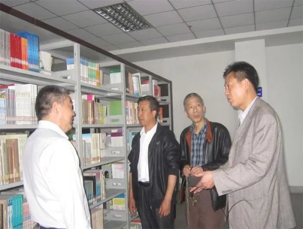皖南医学院图书馆的开放时间