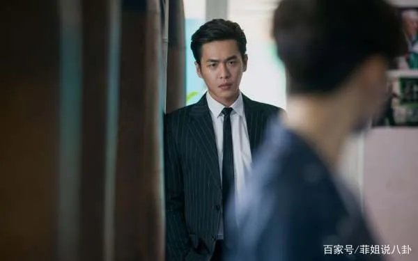 在《蔷薇下的罪恶》里,吴昕说张若昀是个爱情疯子,他们在节目中表现如何?