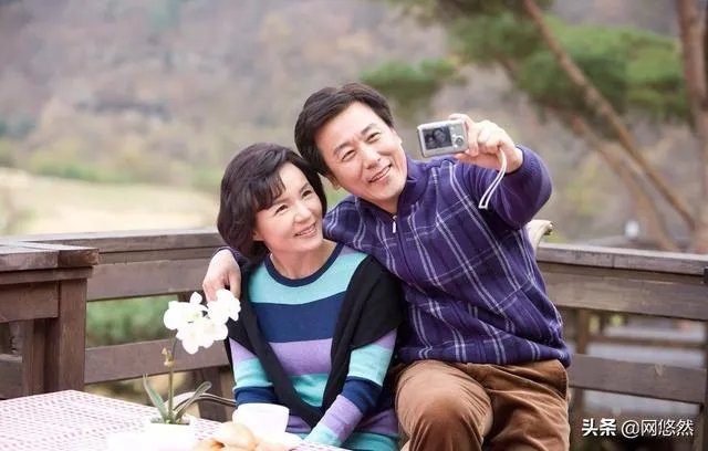 中年夫妻是因为孩子才凑合一生吗?