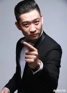 唐菀与曹云金离婚后迅速复出拍戏,你怎么看?