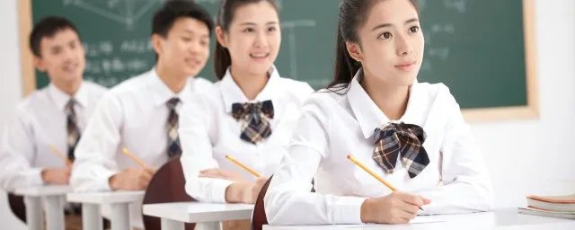 盯组词