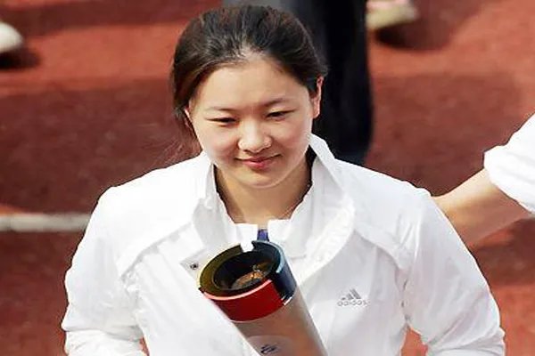 中国十大跳水美女 第一名人称跳水皇后,后成为香港豪门儿媳