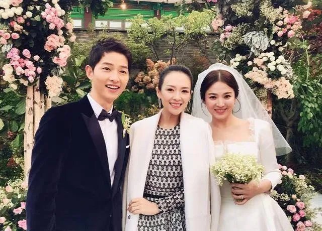 宋慧乔婚礼上穿的裙子为什么那么贵？