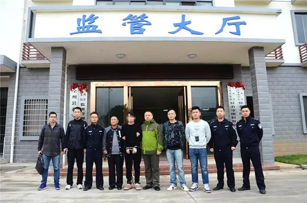 浙大女生被害案的凶手被判死刑,当代女大学生如何保护自己的安全?